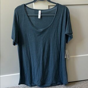 LuLaRoe Deep Teal Short Sleeve Tee